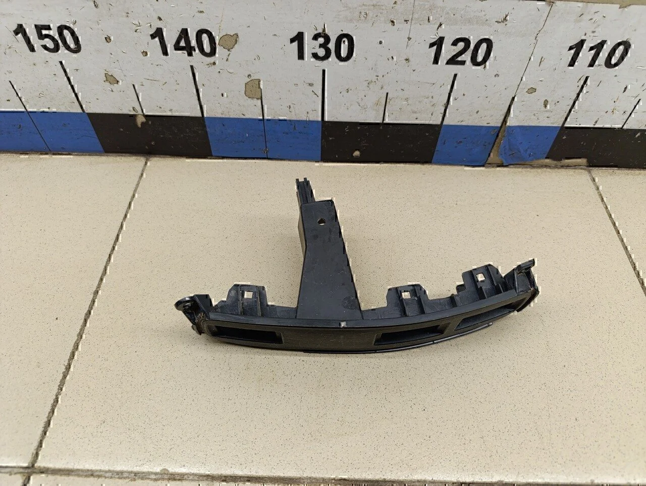 Накладка (кузов внутри) NISSAN Micra (K12E) 2002-2010 - миниатюра 4