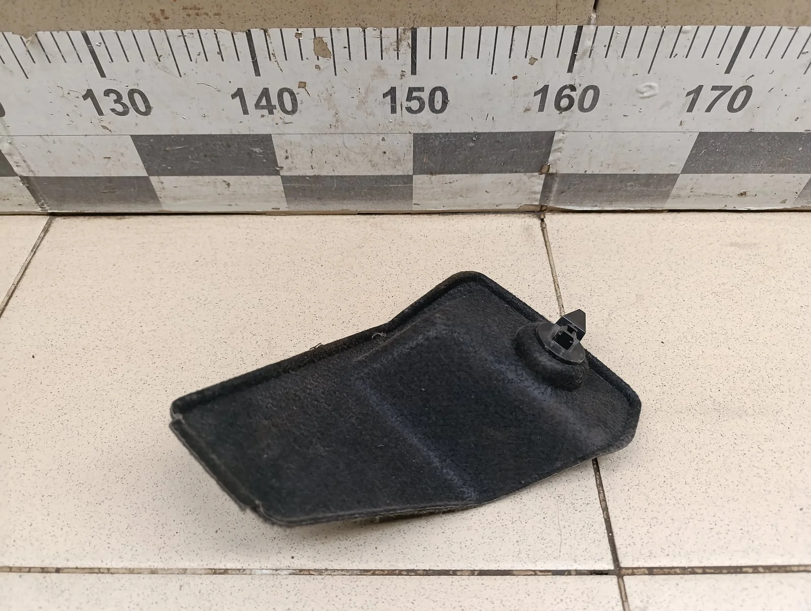 Обшивка багажника VW Golf IV/Bora 1997-2005 - миниатюра 2