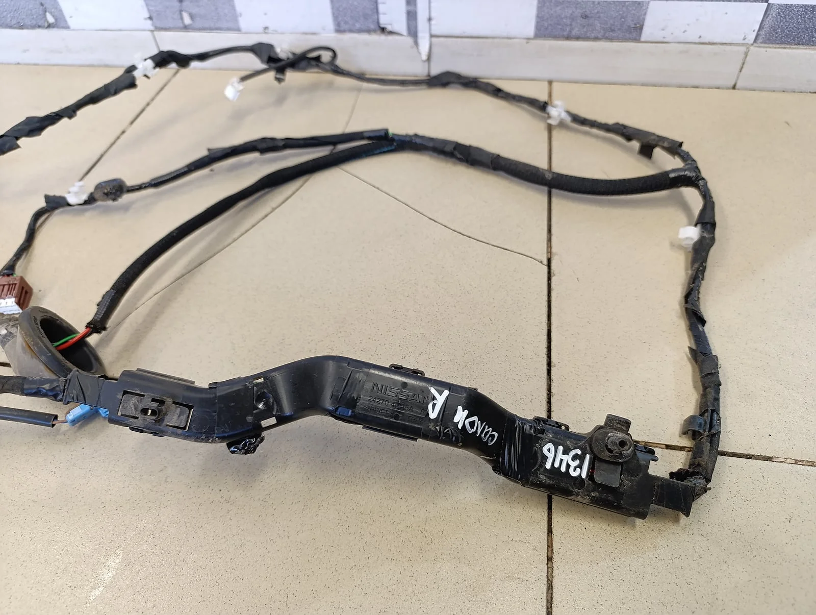 Проводка (коса) NISSAN Qashqai (J11) 2014> - миниатюра 2