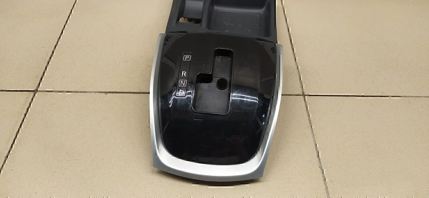 Накладка декоративная NISSAN X-Trail (T32) 2014> - миниатюра 3