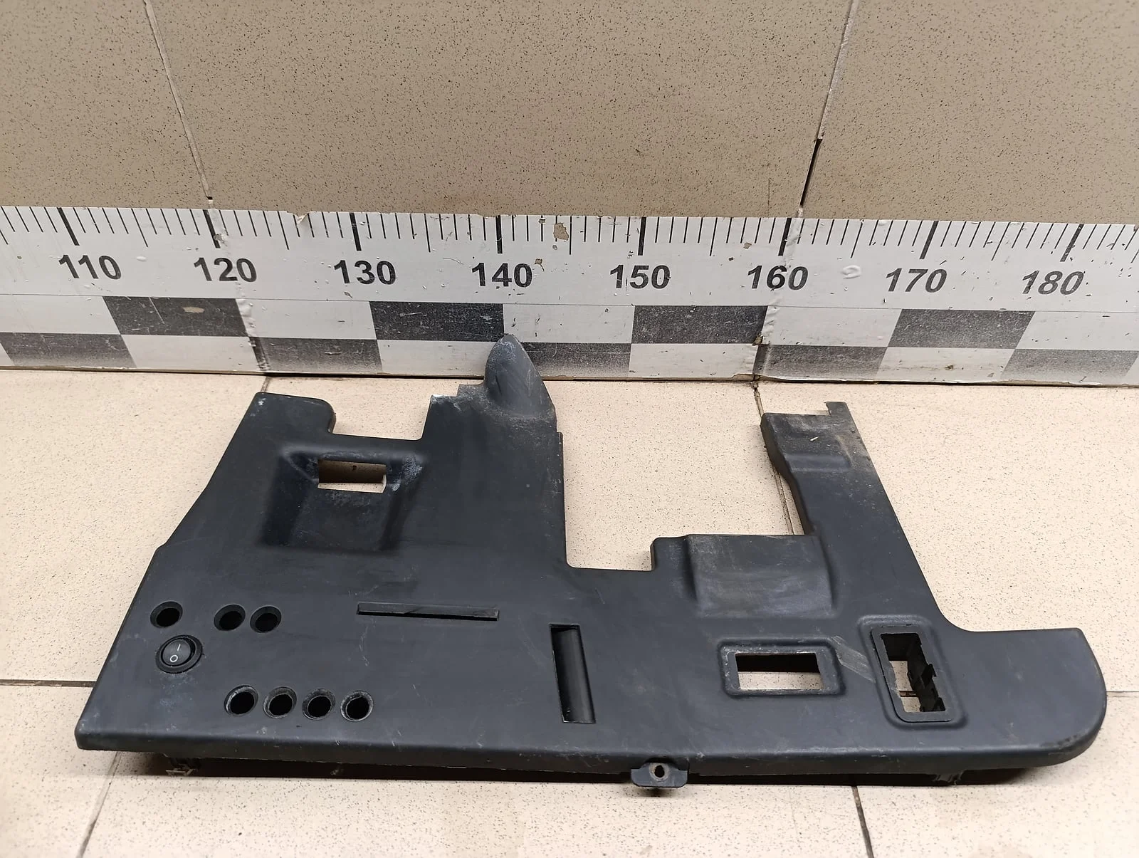 Накладка (кузов внутри) Porsche Cayenne 2003-2010 - миниатюра 2