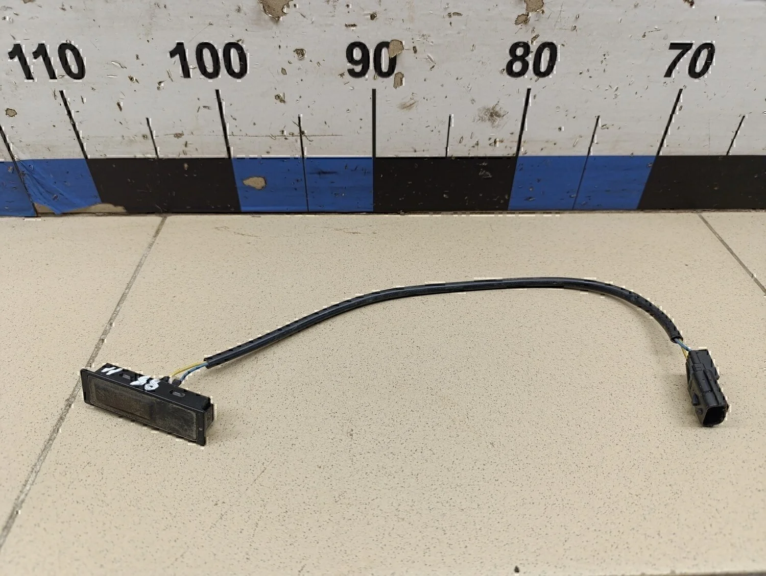 Кнопка открывания багажника NISSAN Qashqai (J11) 2014> - изображение 1