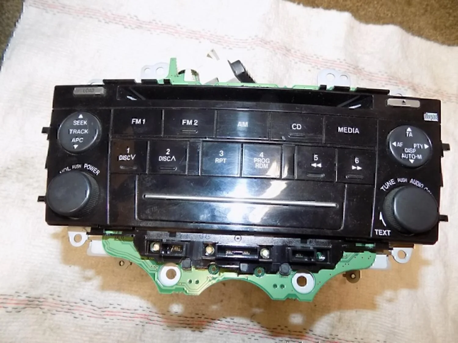 Магнитола MAZDA Mazda 6 (GG) 2002-2007 - миниатюра 2