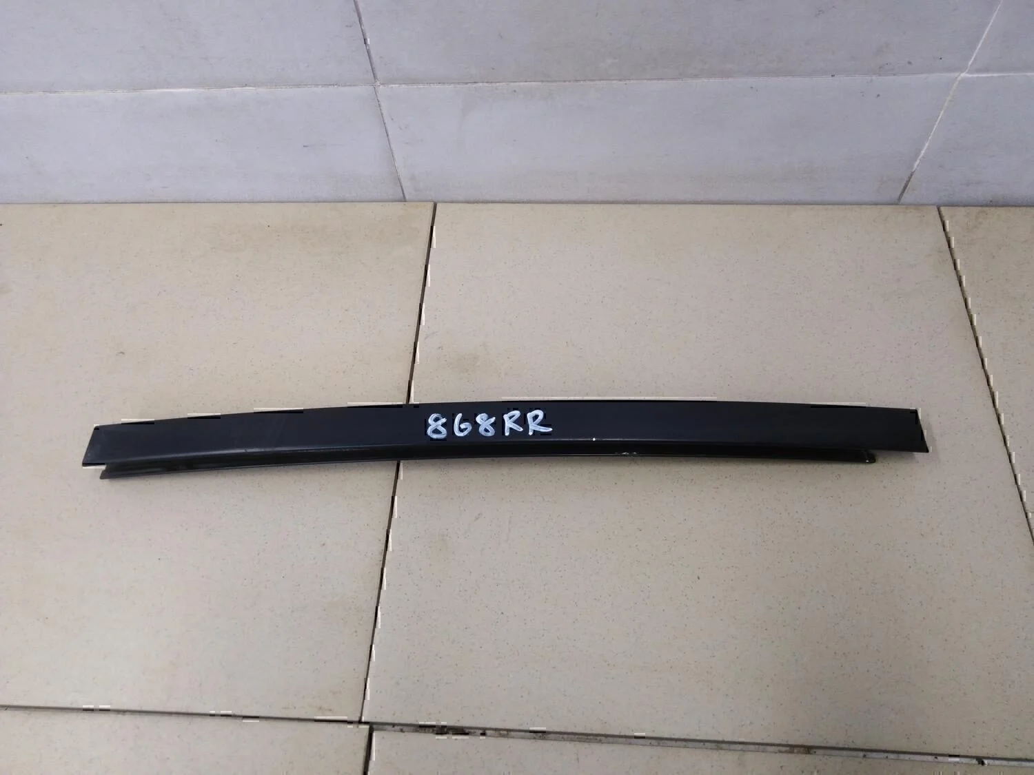 Направляющая стекла двери BMW 1-серия E87/E81 2004> - изображение 1
