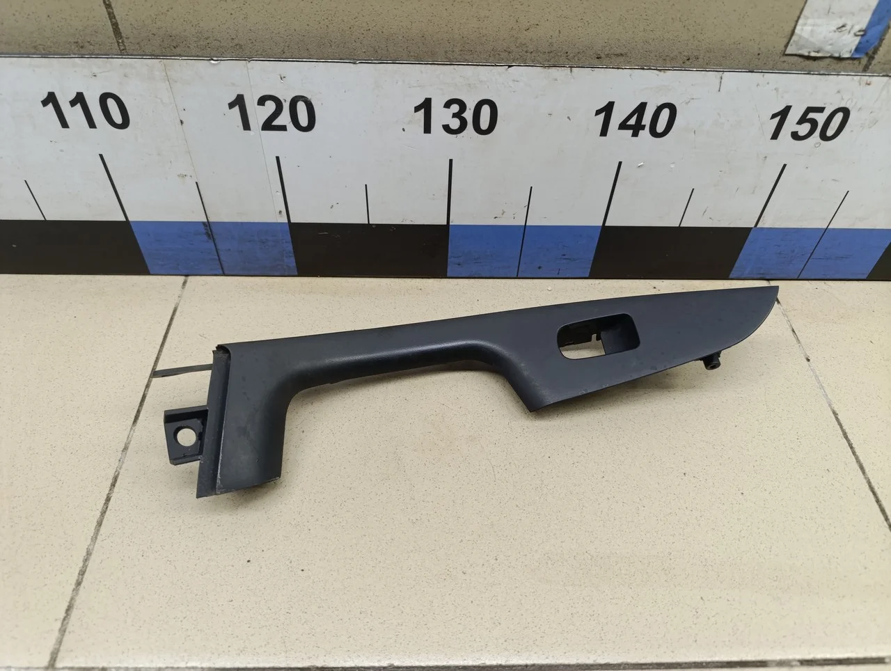 Накладка (кузов внутри) Hyundai-KIA Elantra 2011-2016 - миниатюра 2