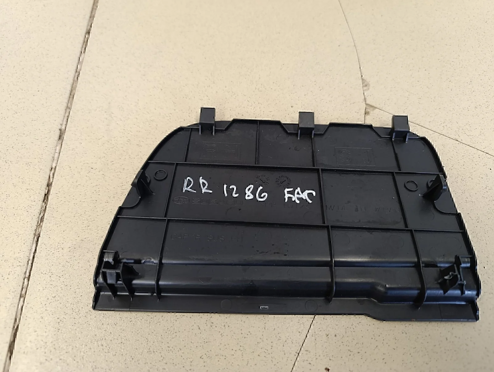 Накладка (кузов внутри) Subaru Forester (S14) 2019- - миниатюра 4