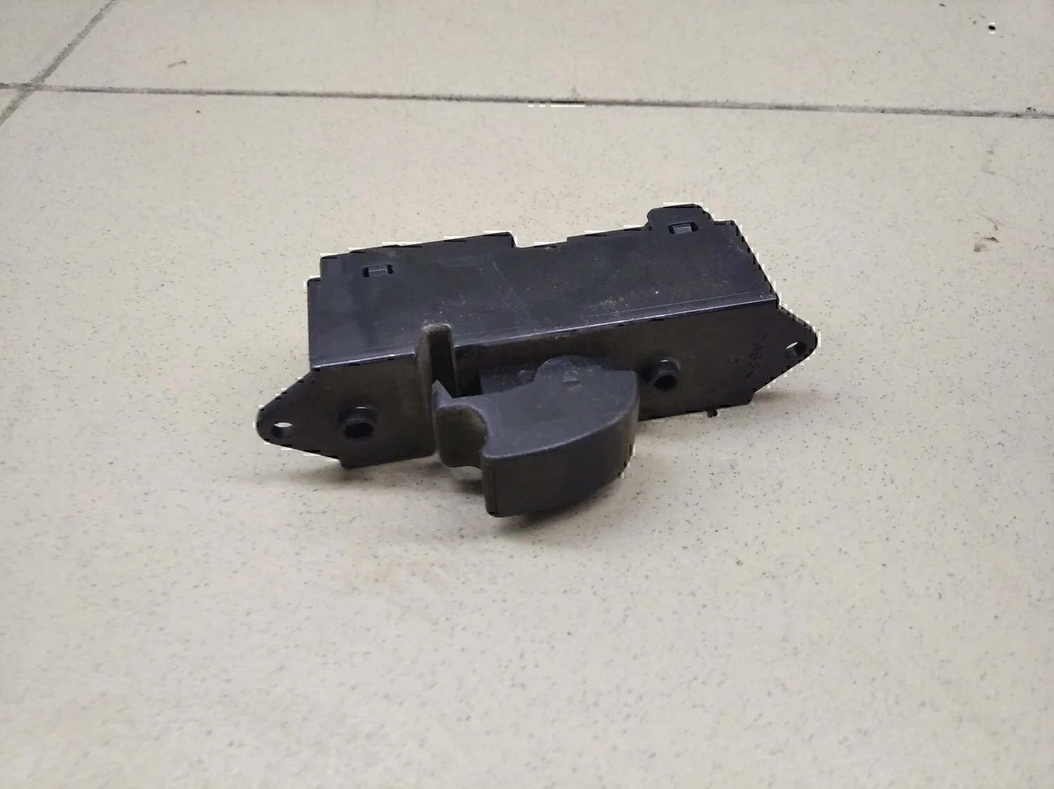 Кнопка стеклоподъемника PEUGEOT 4007 2008-2013 - миниатюра 4