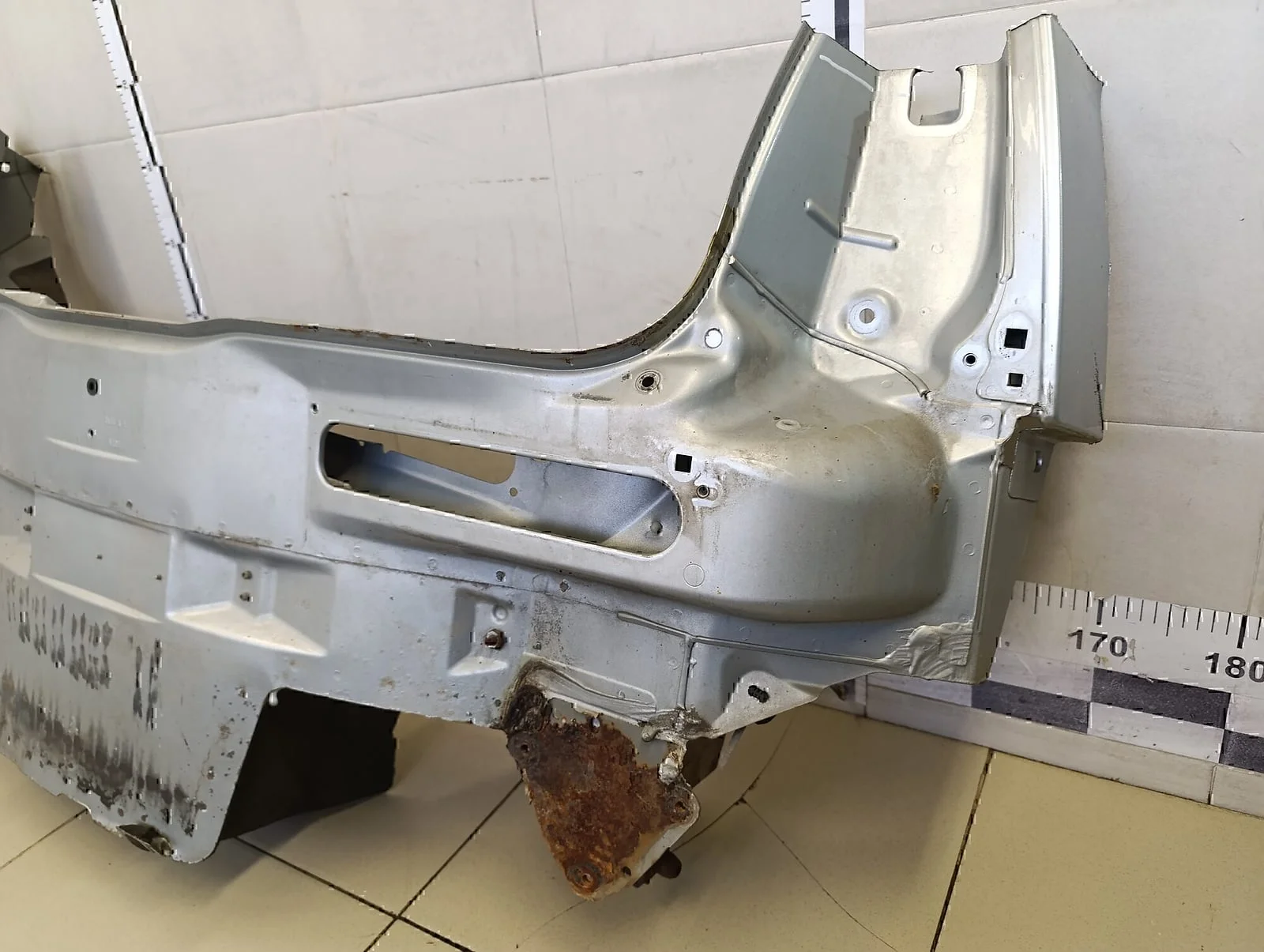 Панель задняя Peugeot-Citroen C3 2002-2009 - миниатюра 2