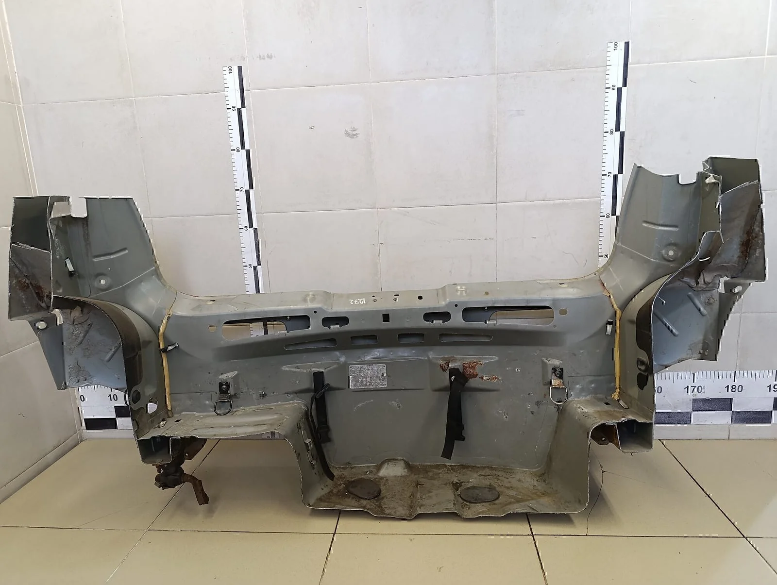 Панель задняя Peugeot-Citroen C3 2002-2009 - миниатюра 8