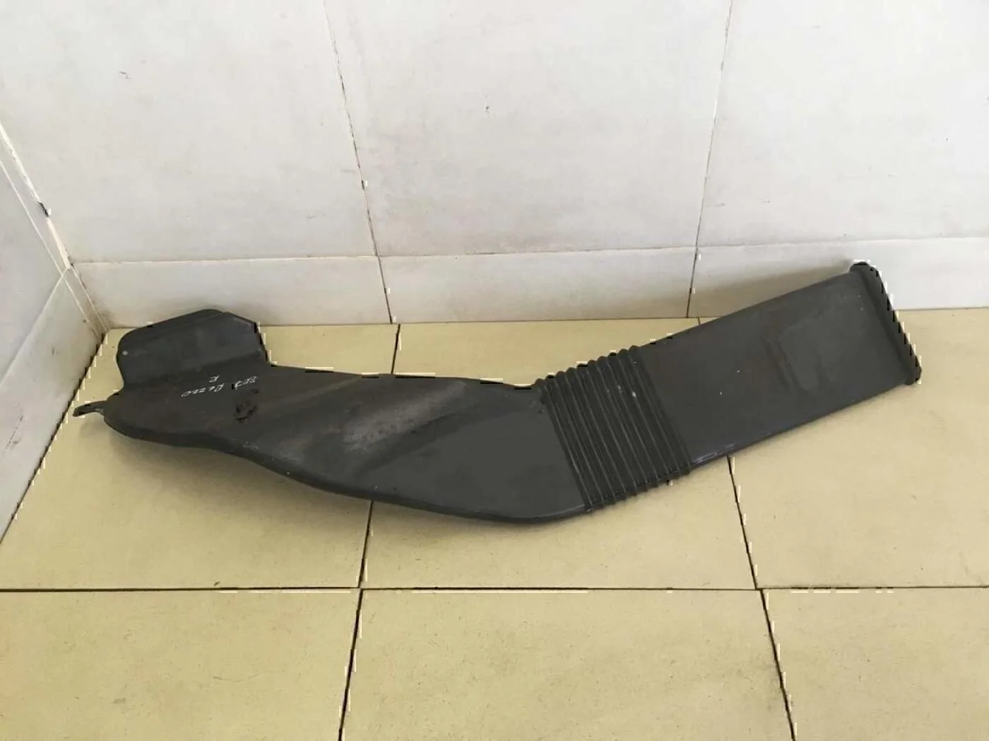 Воздуховод отопителя Chevrolet Rezzo 2005-2010 - миниатюра 2