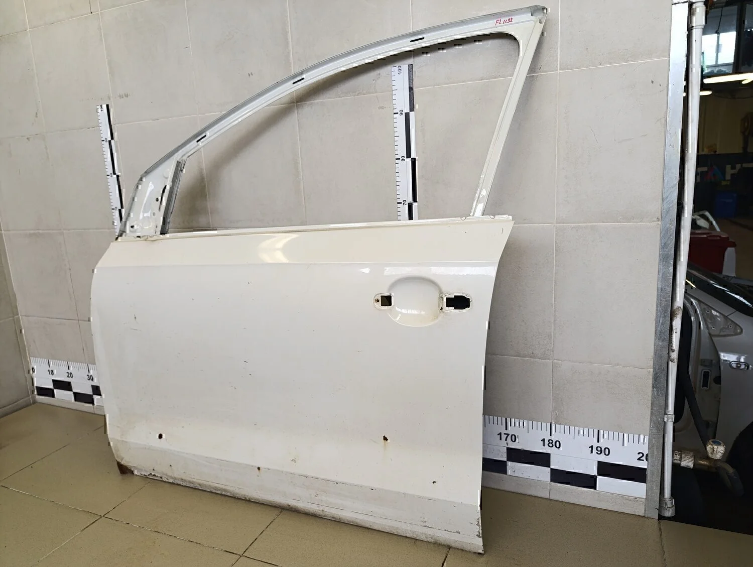 Дверь передняя левая VW Polo (Sed RUS) 2011> - миниатюра 2