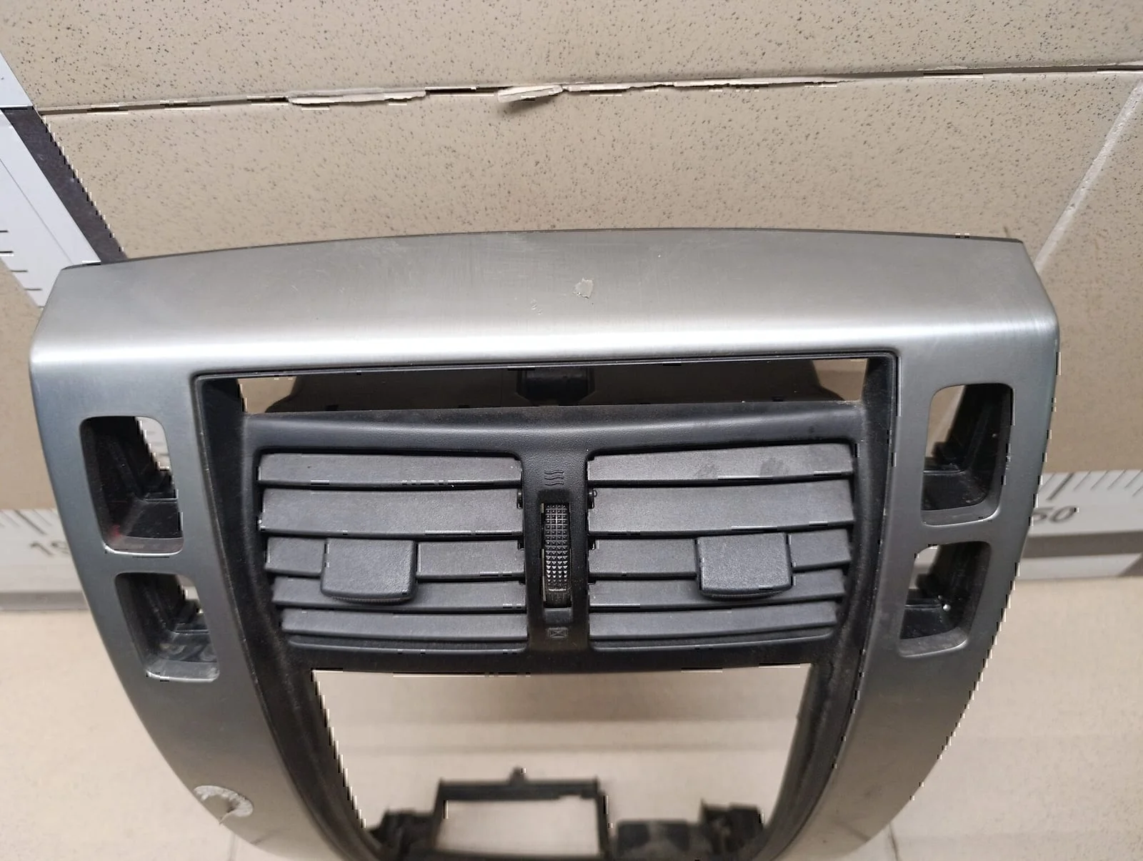 Накладка декоративная Hyundai-KIA Tucson 2004-2010 - миниатюра 4