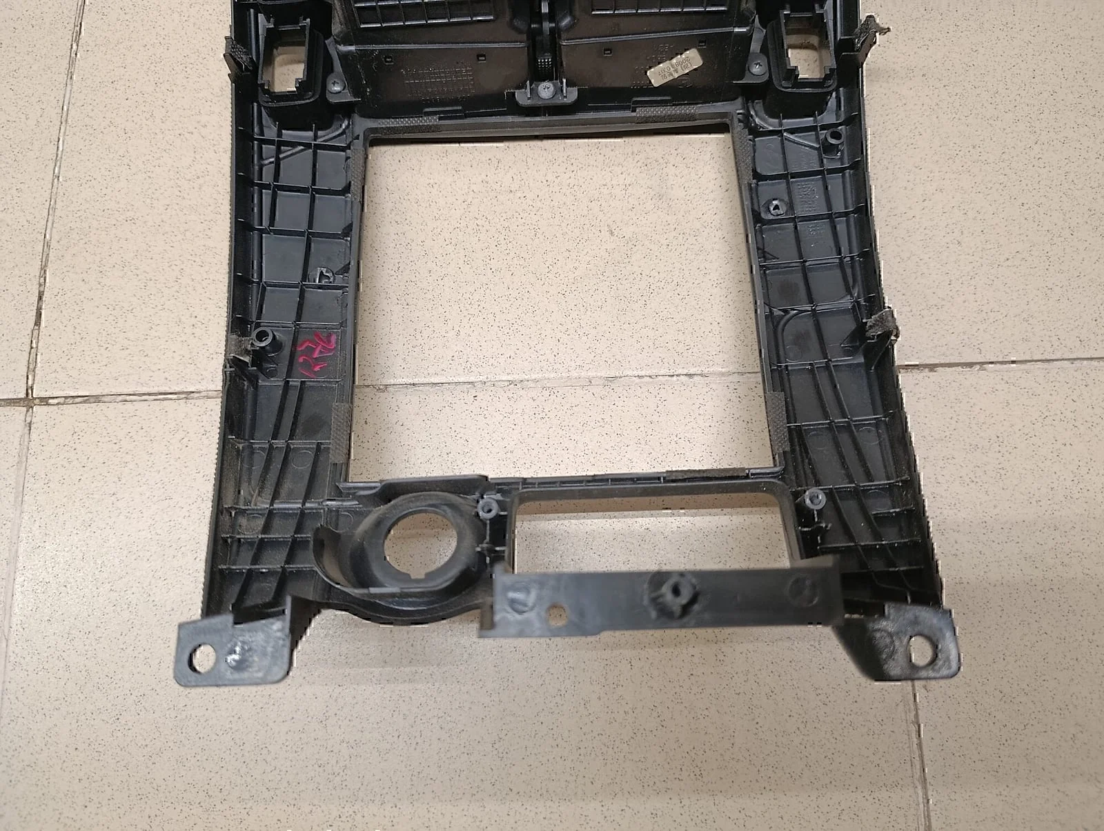 Накладка декоративная Hyundai-KIA Tucson 2004-2010 - миниатюра 9