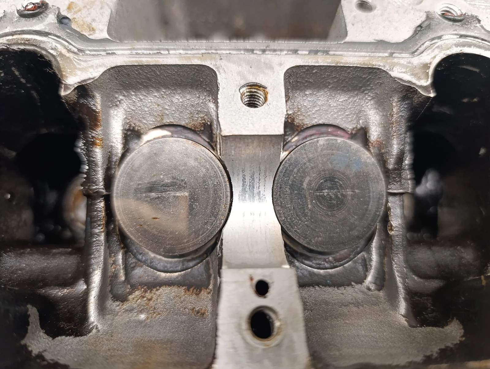 Головка блока Peugeot-Citroen C5 2001-2005 - миниатюра 8