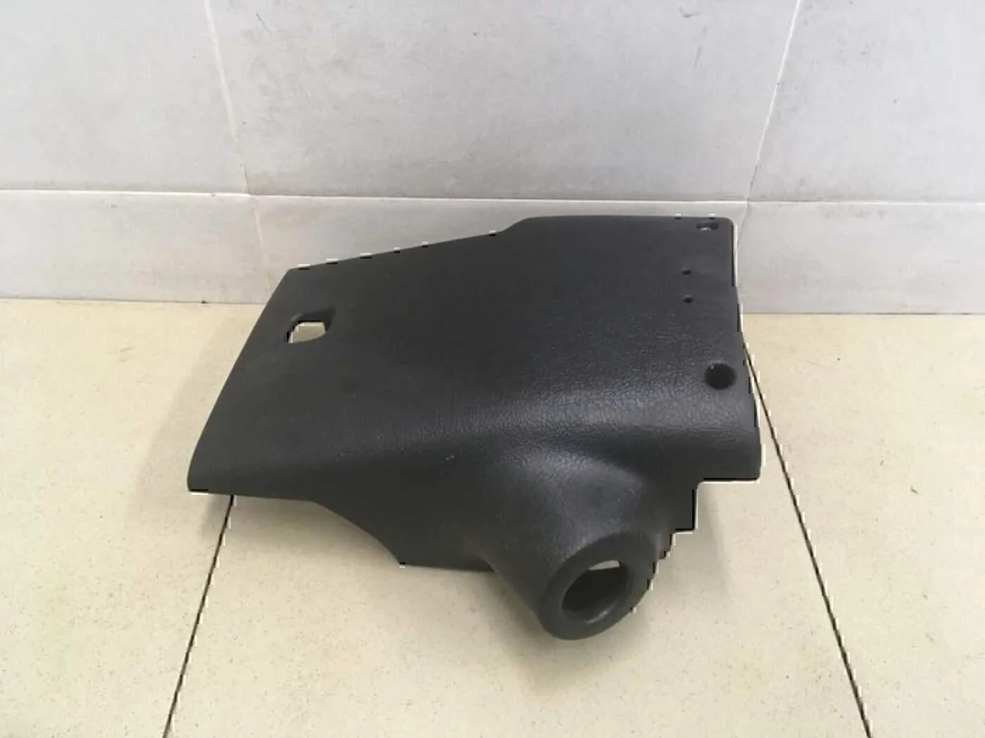 Кожух рулевой колонки нижний PEUGEOT 307 2001-2007 - миниатюра 2