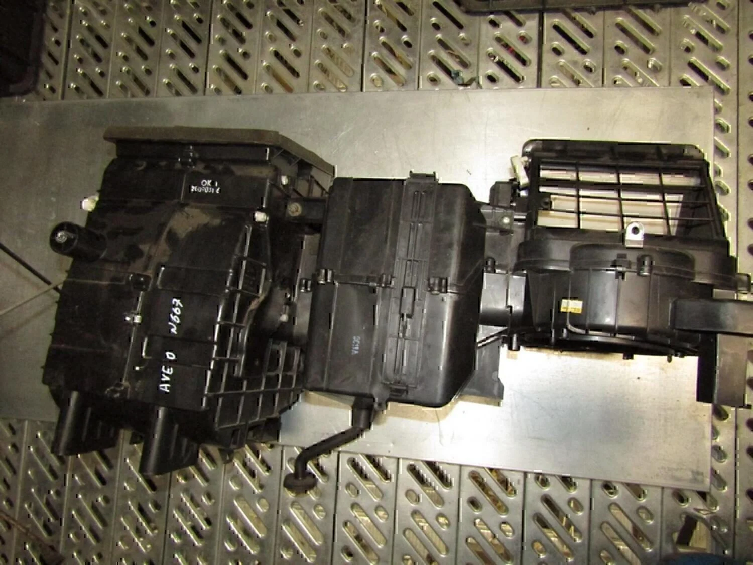 Корпус отопителя Chevrolet Aveo (T250) 2005-2011 - изображение 1