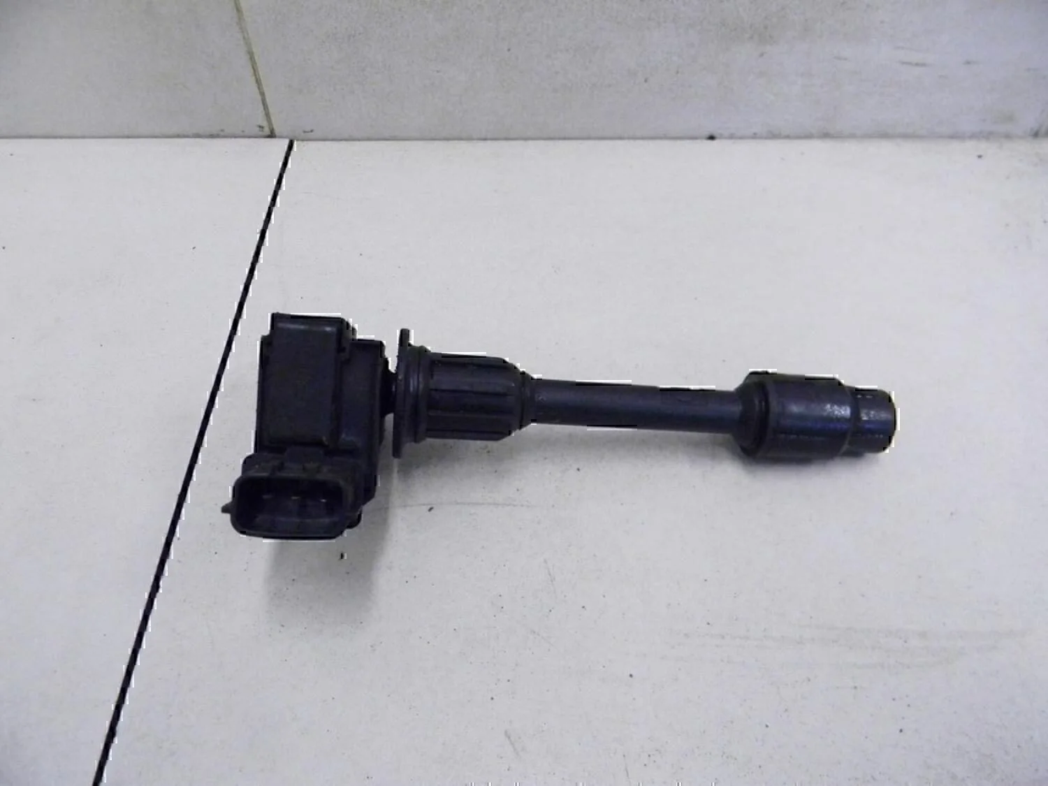 Катушка зажигания NISSAN Maxima (A33) 2000-2005 - миниатюра 2