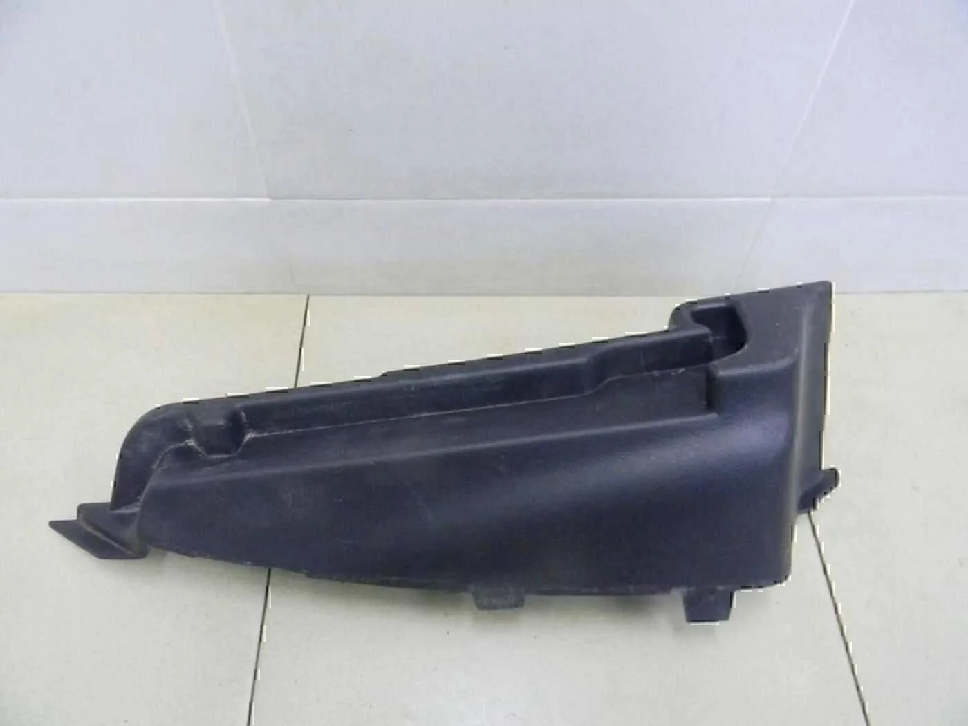 Направляющая шторки багажника PEUGEOT 307 2001-2007 - миниатюра 3