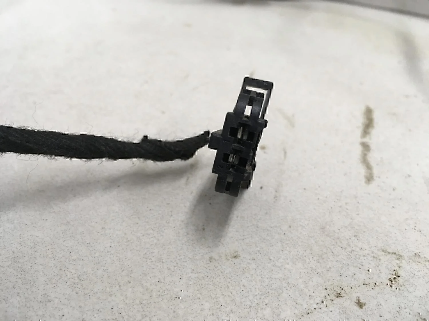 Проводка (коса) Audi A4 [B6] 2000-2004 - миниатюра 3