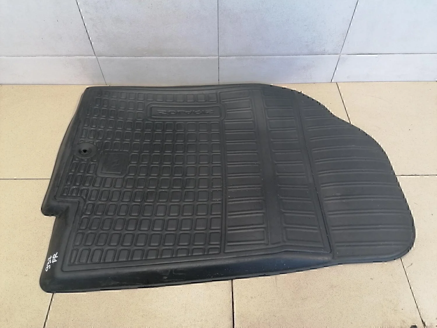 К-кт ковриков Hyundai-KIA Solaris 2010-2017 - миниатюра 3