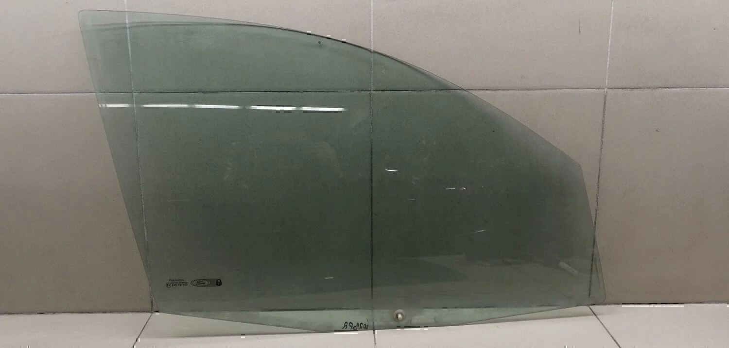 Стекло двери передней правой FORD Fusion 2002-2012