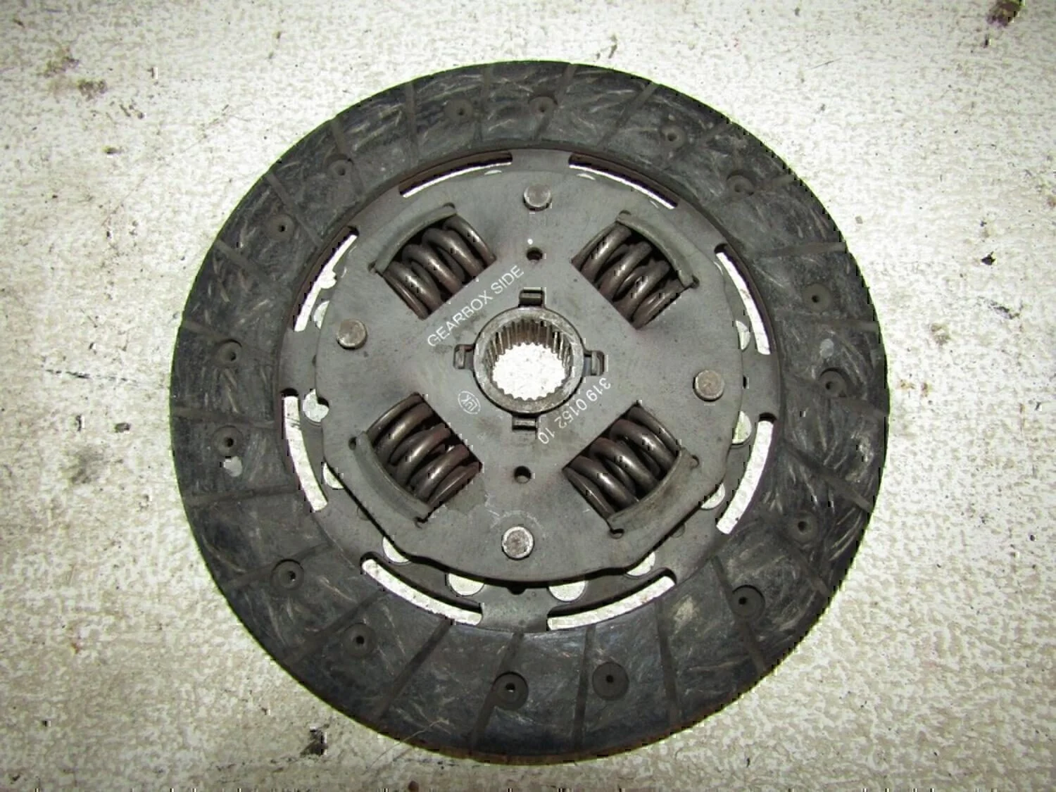 Диск сцепления NISSAN Note (E11) 2006-2013 - миниатюра 2