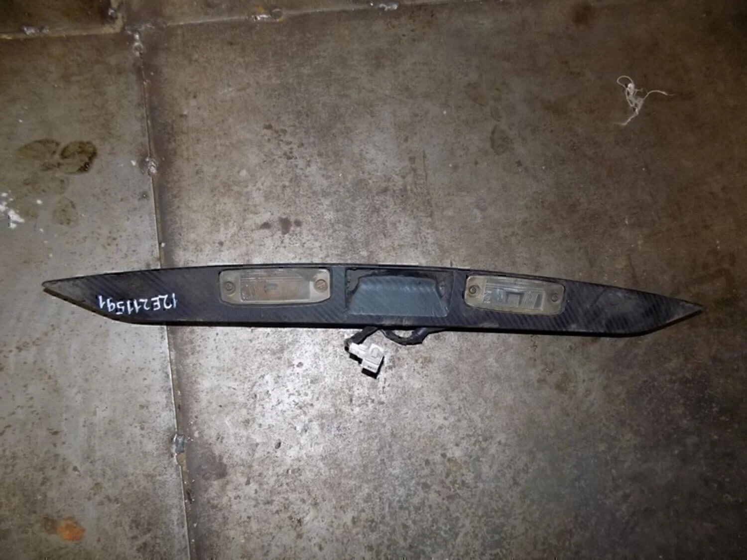 Фонарь подсветки номера Hyundai-KIA Elantra 2006-2011 - миниатюра 2