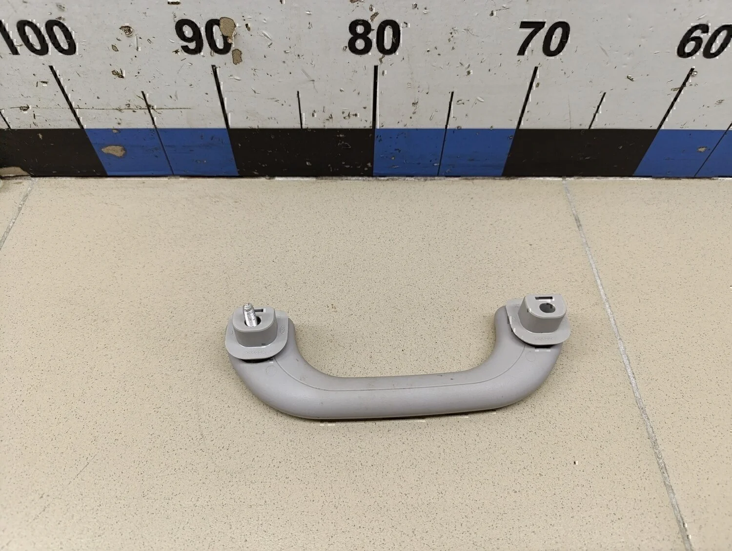Ручка внутренняя потолочная Hyundai-KIA Soul 2009-2014 - миниатюра 3