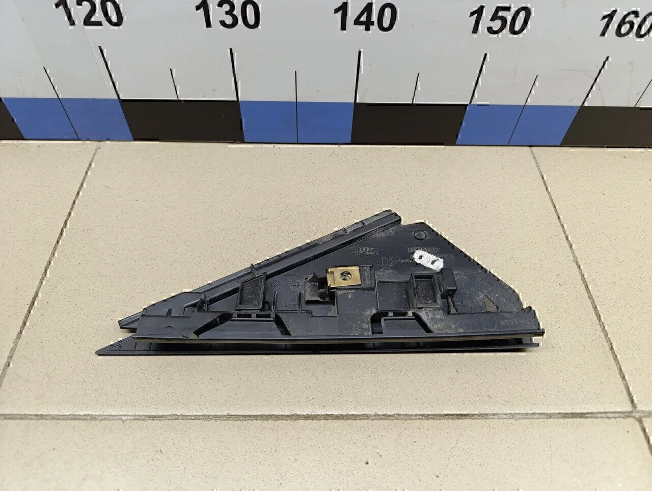 Накладка двери задней правой RENAULT Scenic 2003-2009 - миниатюра 3