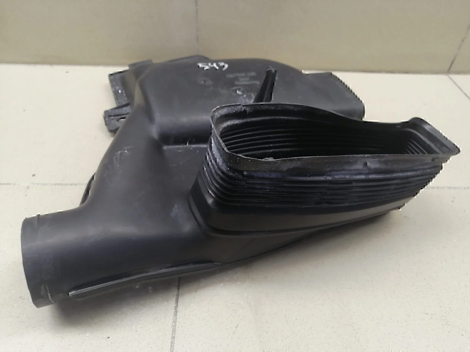 Воздуховод VW Passat [B3] 1988-1993 - миниатюра 3