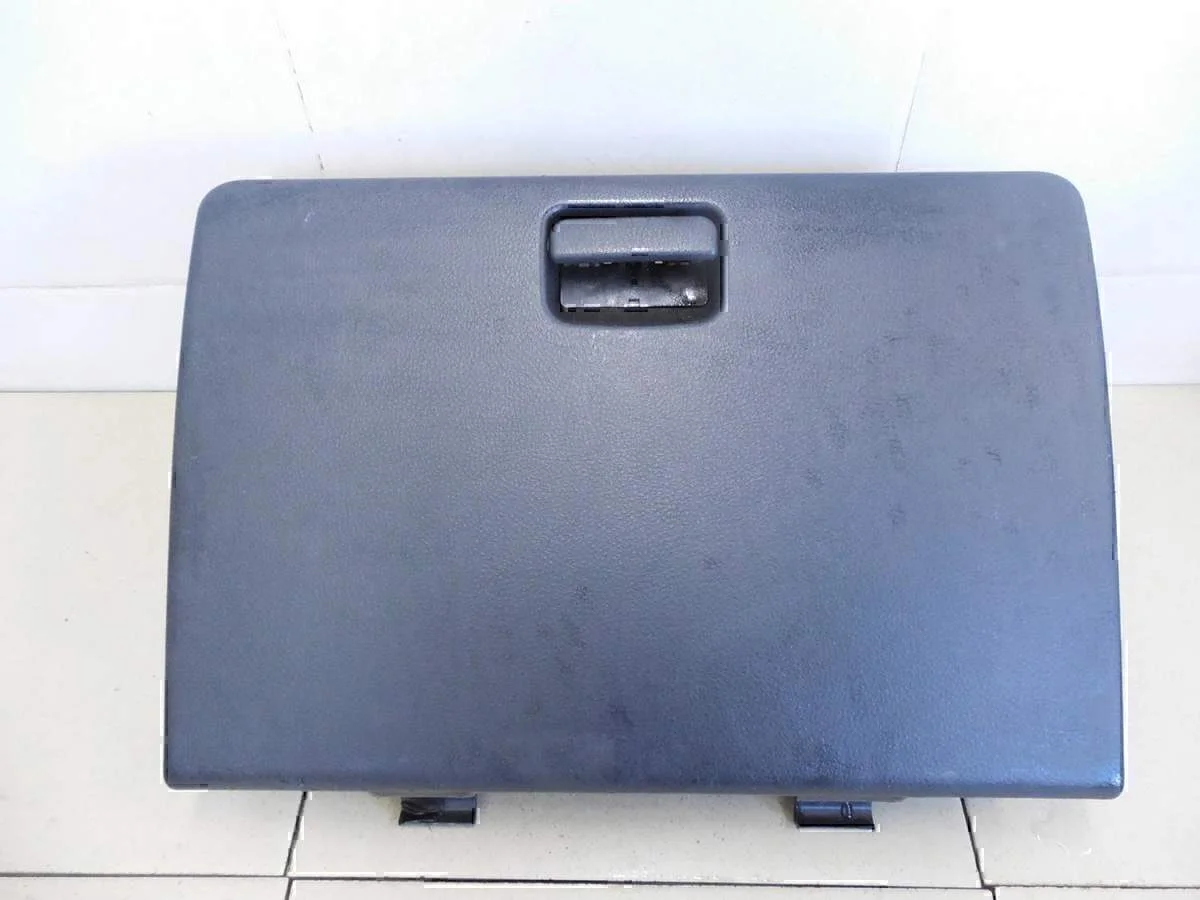 Бардачок MITSUBISHI Outlander (CU) 2003-2009 - изображение 1
