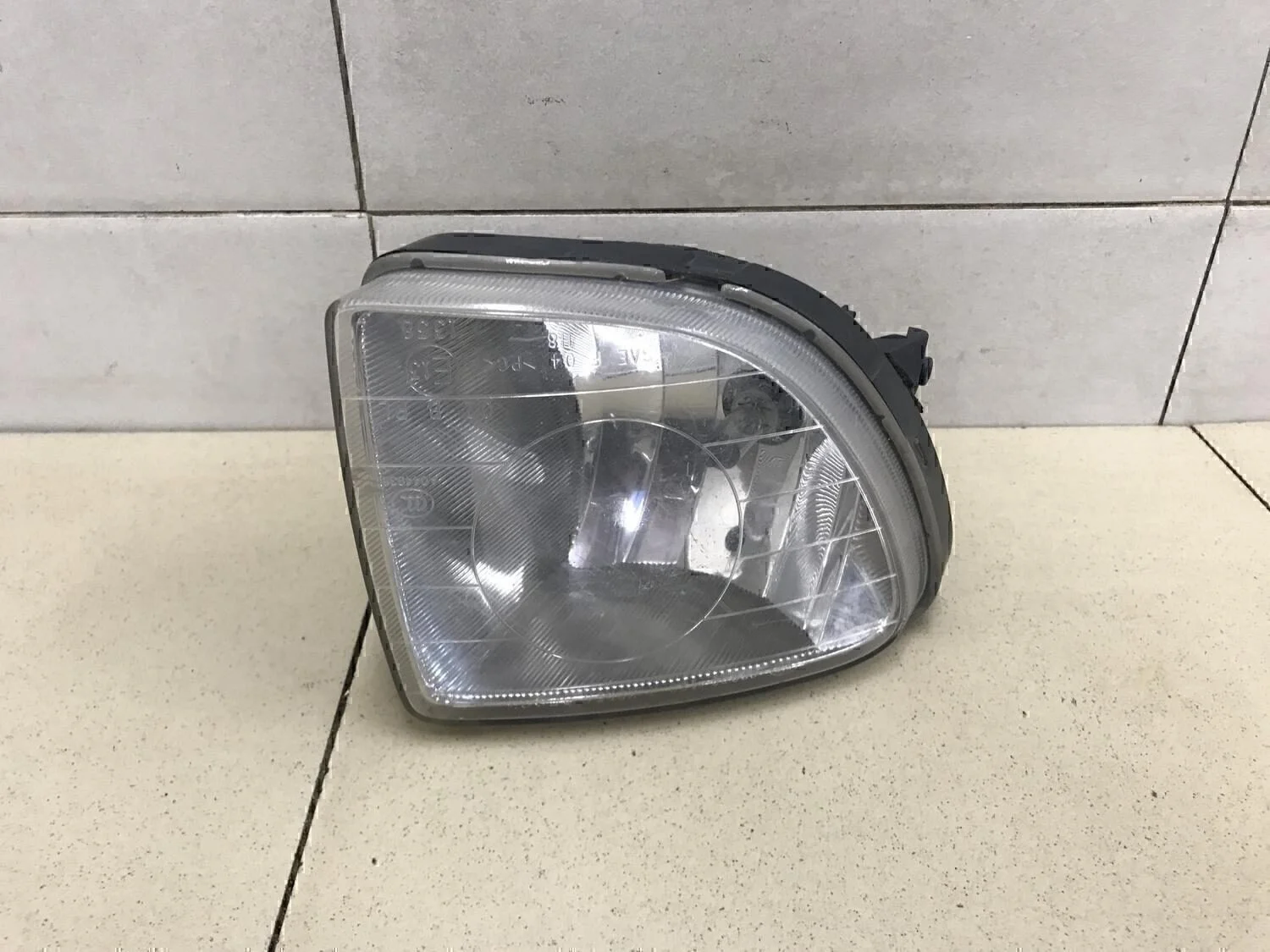 Фара противотуманная правая Hyundai-KIA Sportage 2004-2010