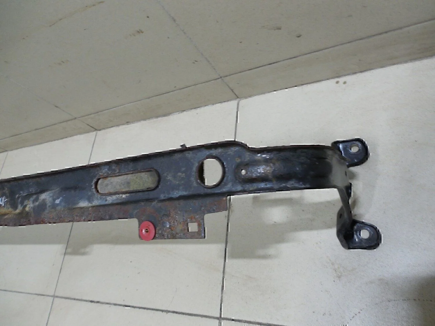 Балка подрадиаторная FORD Kuga 2008-2012 - миниатюра 6