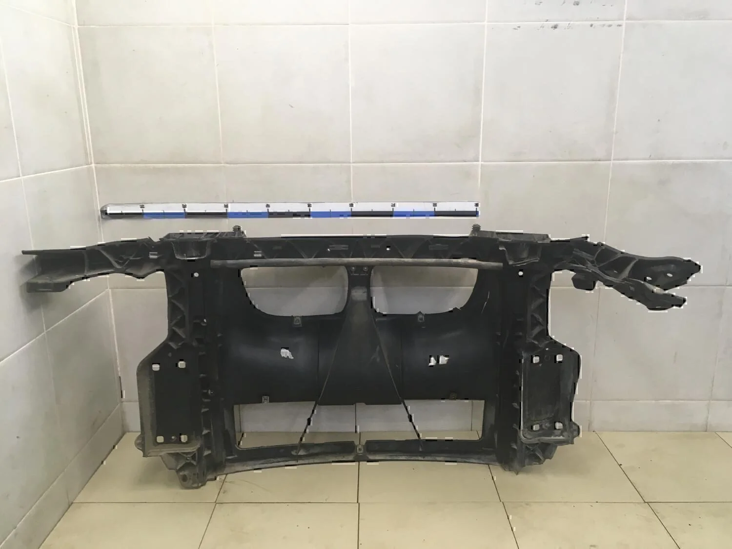 Панель передняя BMW 1-серия E87/E81 2004> - миниатюра 8