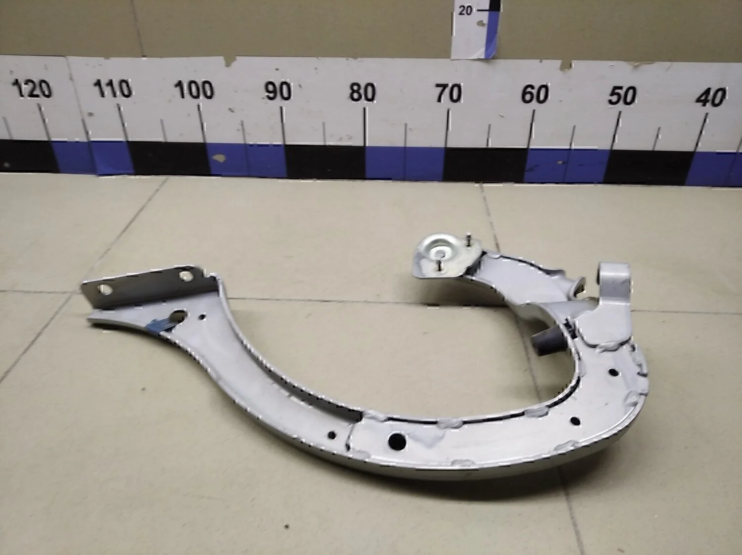 Петля крышки багажника левая RENAULT Clio/Symbol 1998-2008 - миниатюра 4