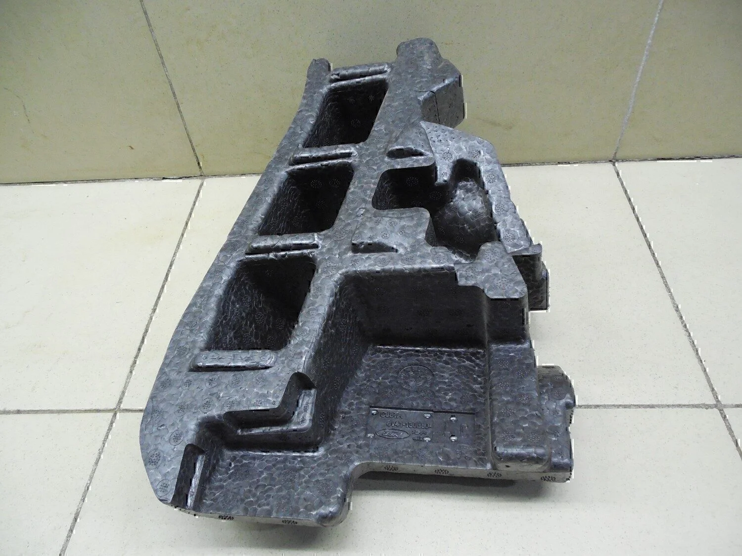 Ящик для инструментов FORD Kuga 2008-2012 - миниатюра 2