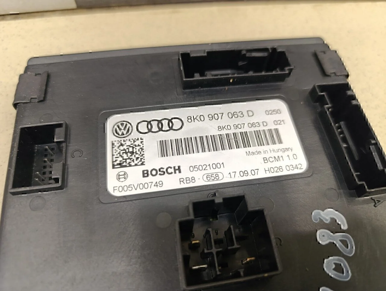 Блок электронный Audi A4 [B8] 2007-2015 - миниатюра 4