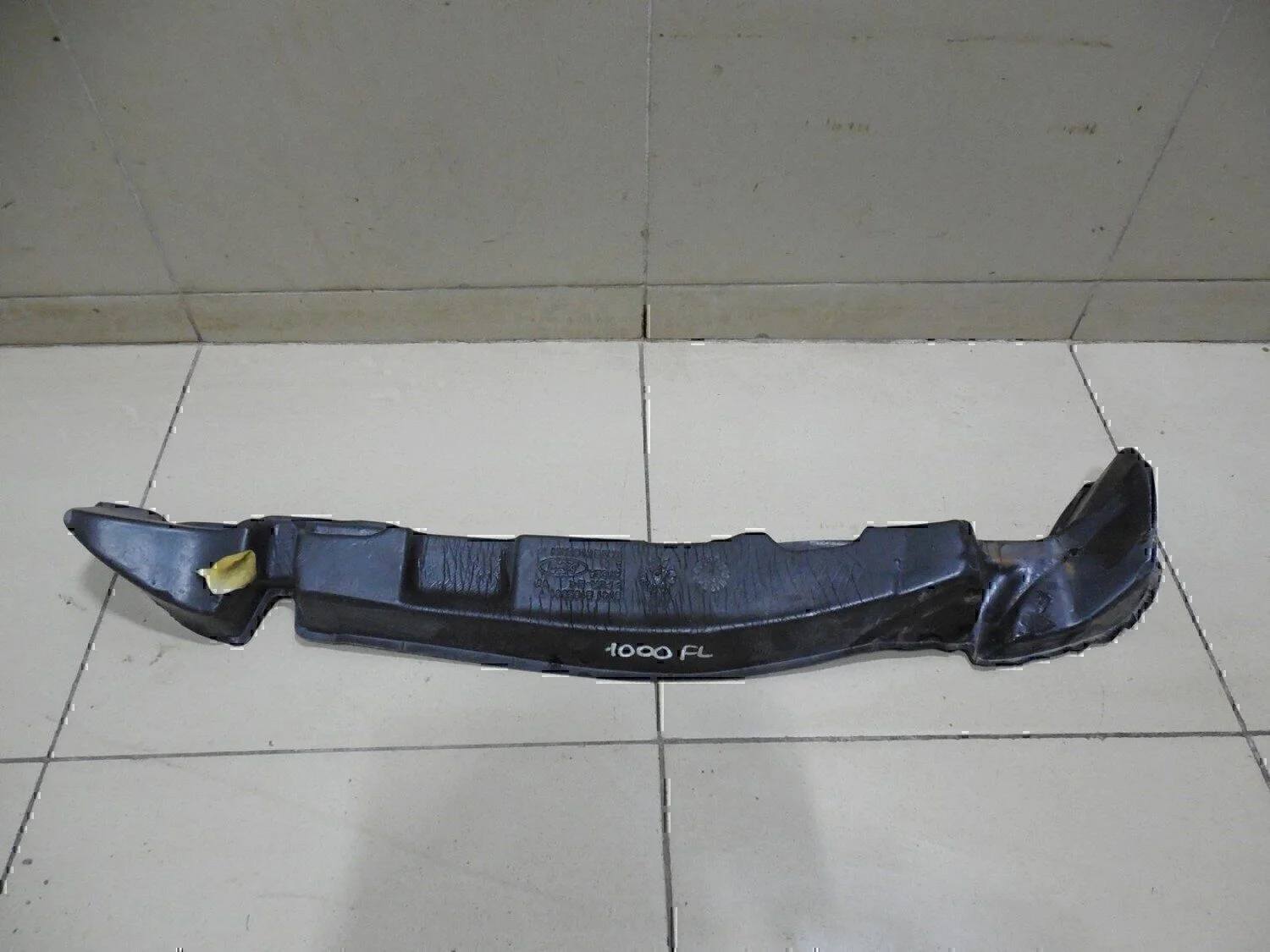 Пыльник (кузов внутри) FORD Kuga 2008-2012 - миниатюра 2