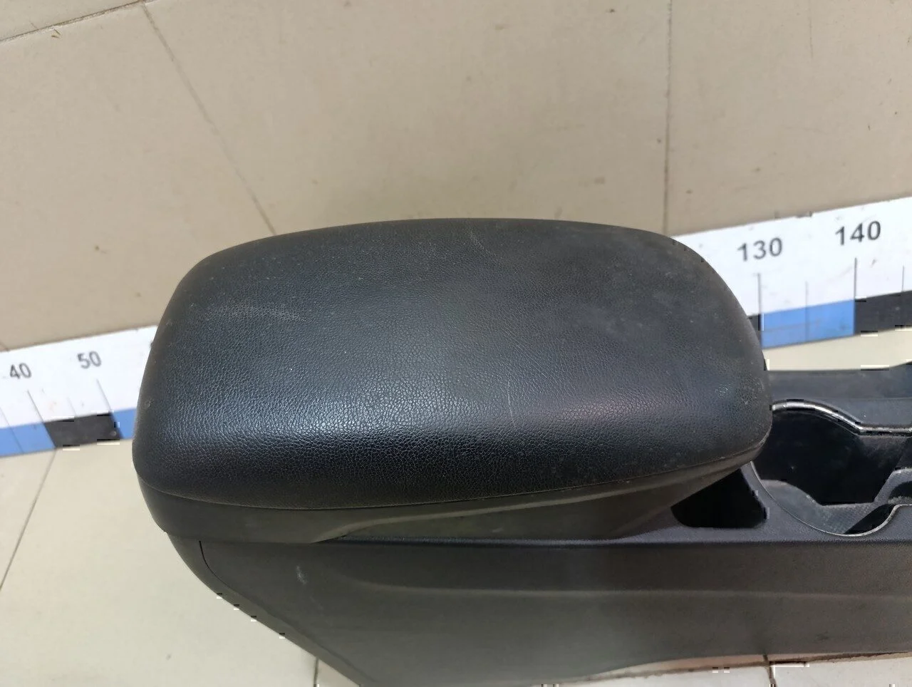Консоль Hyundai-KIA Elantra 2011-2016 - миниатюра 2