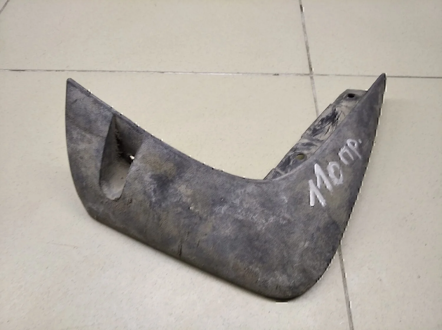 Брызговик задний правый MITSUBISHI Colt (Z3) 2004-2012 - миниатюра 3