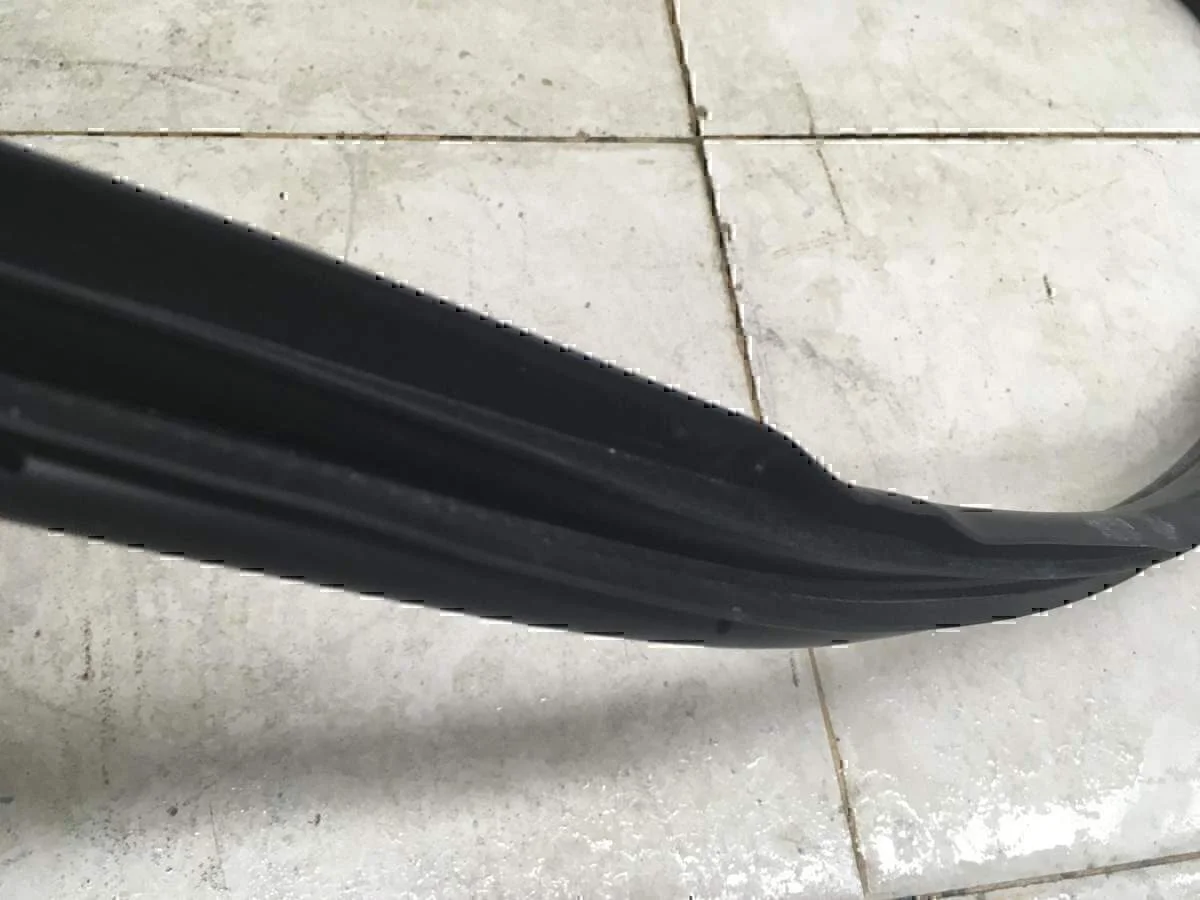 Уплотнитель (внутри) MAZDA Mazda 3 (BL) 2009-2013 - миниатюра 2