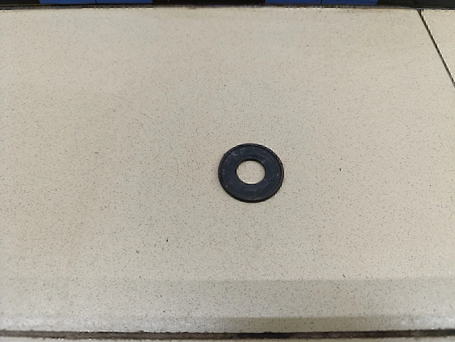 Крепеж Hyundai-KIA Elantra 2011-2016 - миниатюра 2