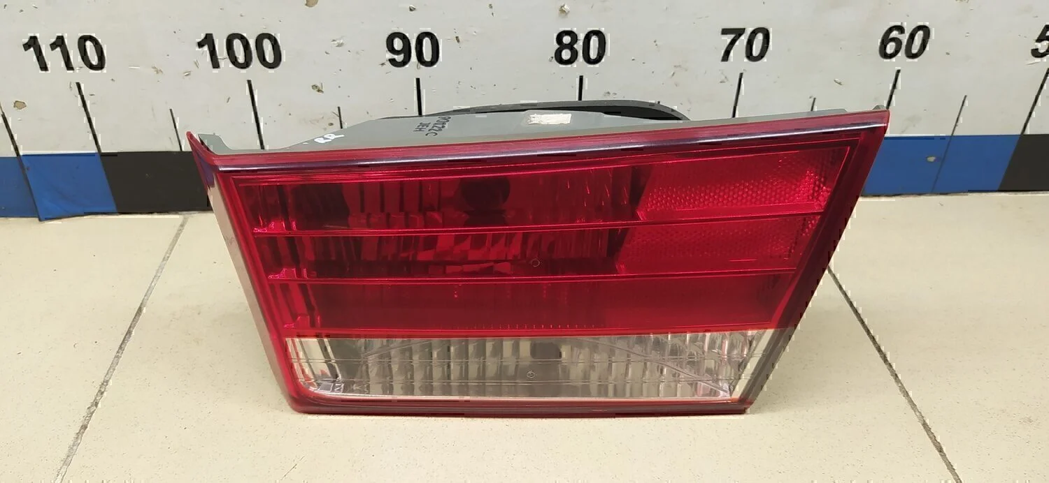 Фонарь задний внутренний правый Hyundai-KIA Sonata V (NF) 2005-2010