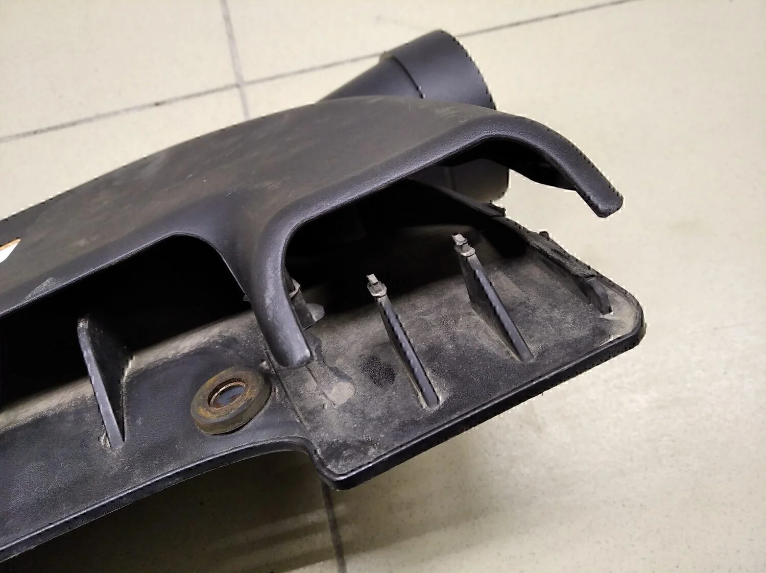 Воздухозаборник (внутри) Hyundai-KIA i30 2007-2012 - миниатюра 6