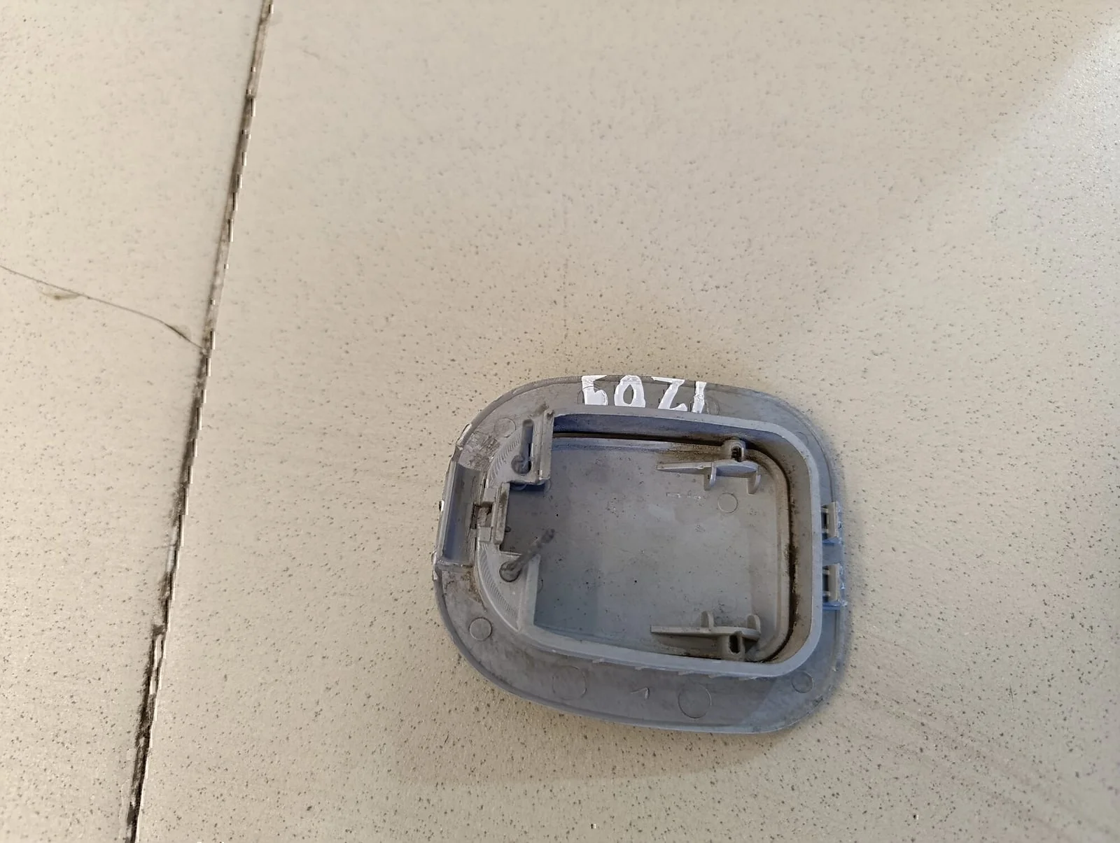 Заглушка Hyundai-KIA Cerato 2004-2008 - миниатюра 3