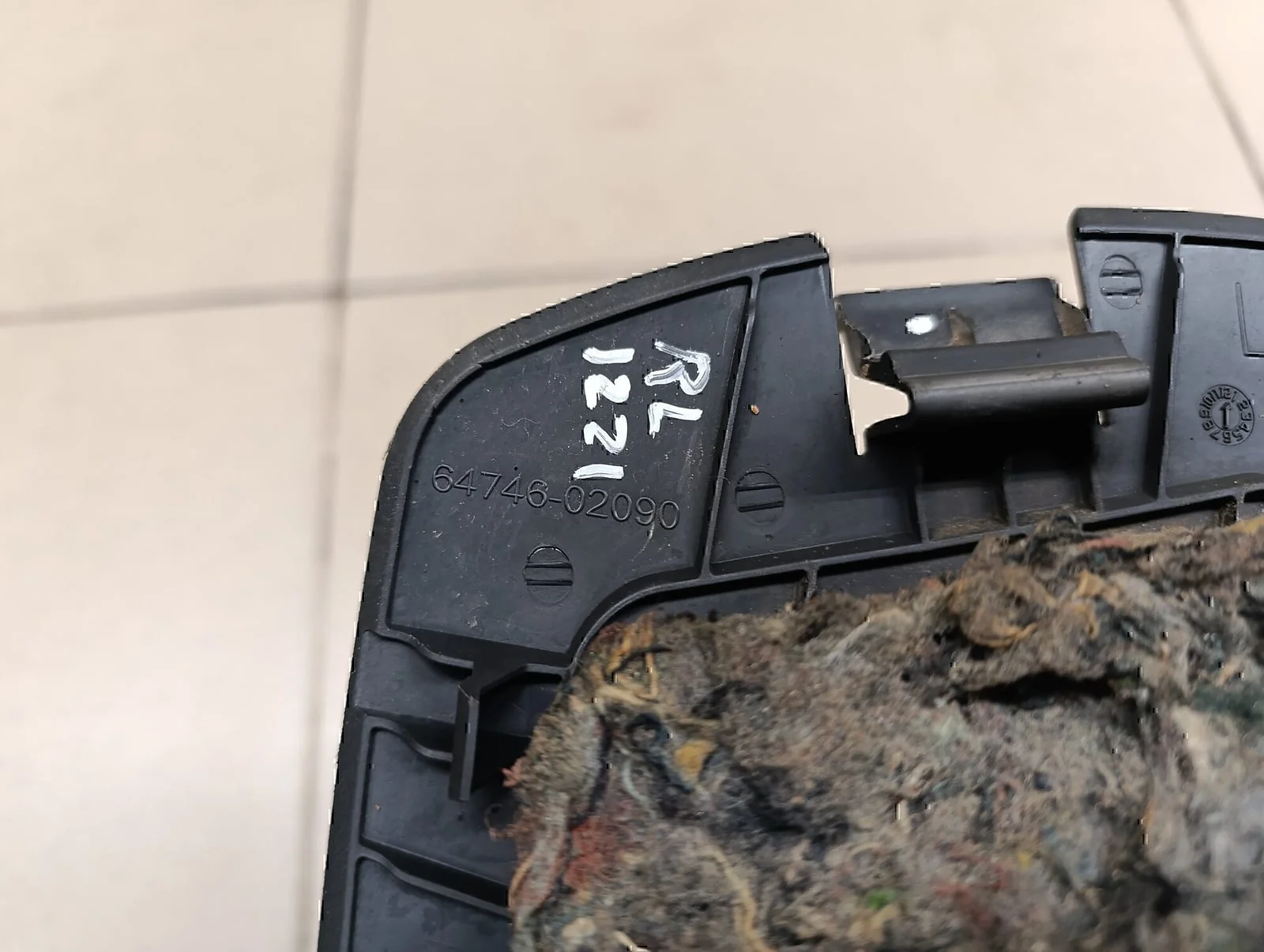 Накладка (кузов внутри) TOYOTA Auris (E15) 2006-2012 - миниатюра 8