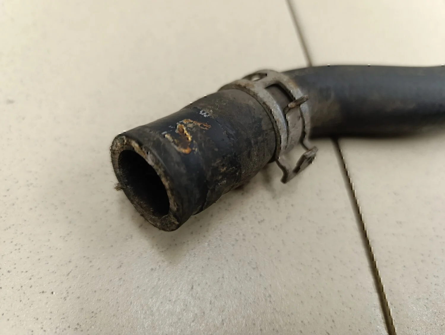 Патрубок MAZDA Mazda 6 (GG) 2002-2007 - миниатюра 4