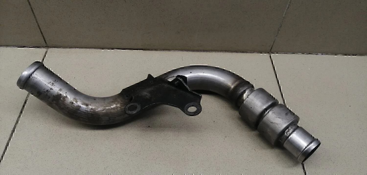 Патрубок интеркулера FORD Focus II 2008-2011 - миниатюра 3