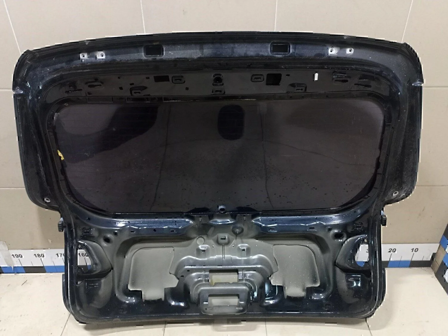 Дверь багажника со стеклом VW Tiguan 2011-2016 - миниатюра 6
