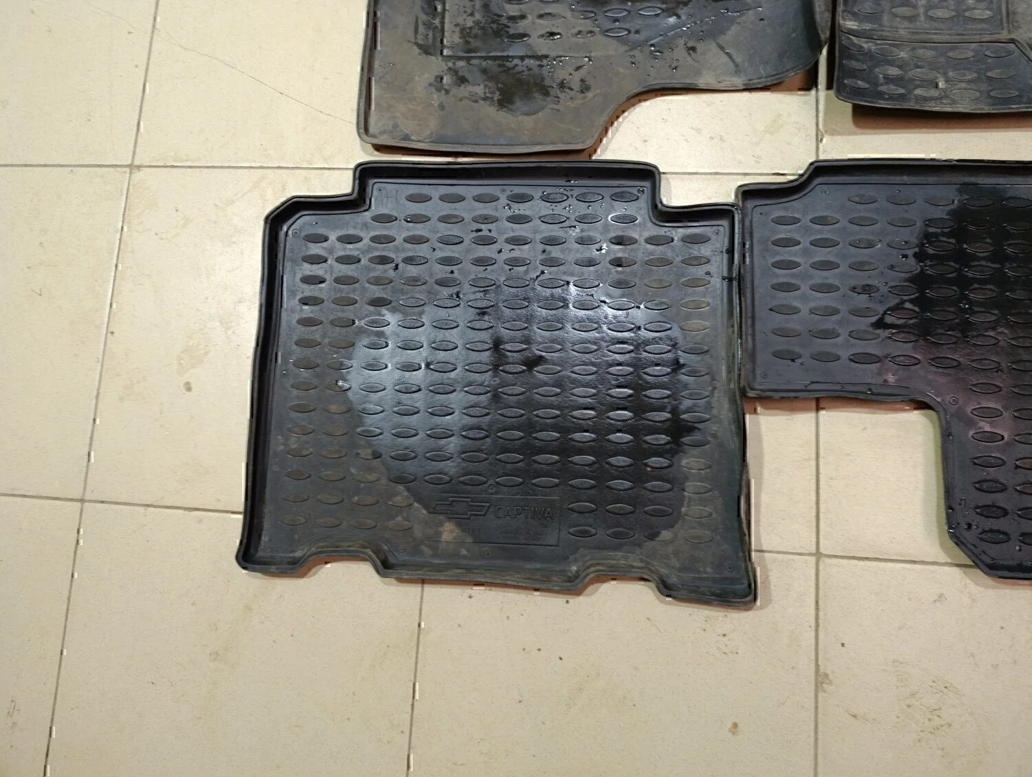 К-кт ковриков Chevrolet Captiva (C100) 2006-2010 - миниатюра 5